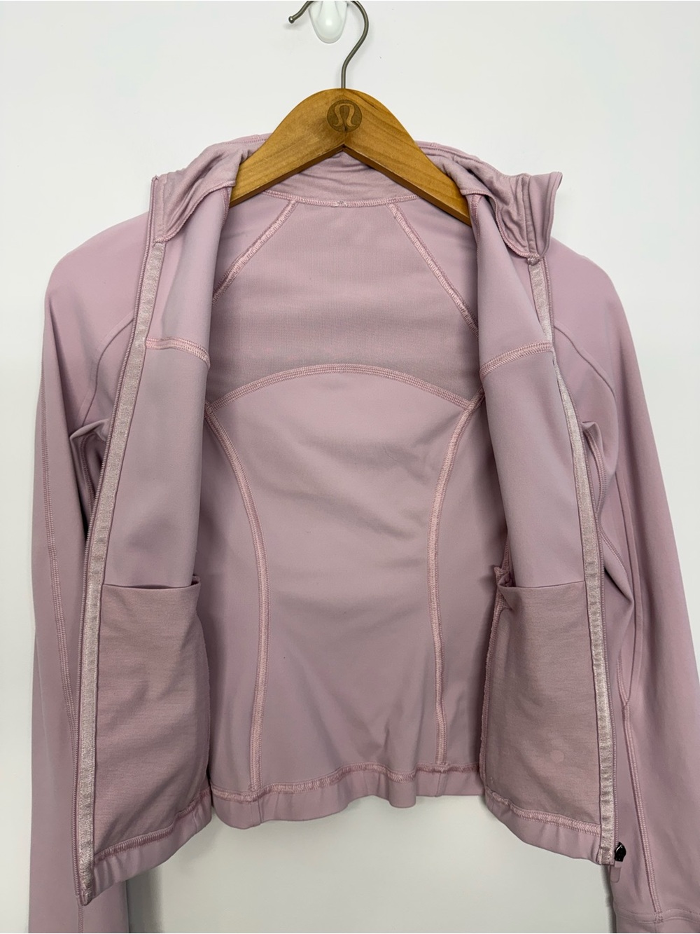 112: Lululemon Cropped Define Jacket *Nulu Pink Peony? Size 2 - Picture 5 of 6